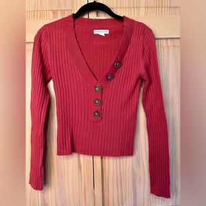 Aeropostale ribbed knit v neck top size small